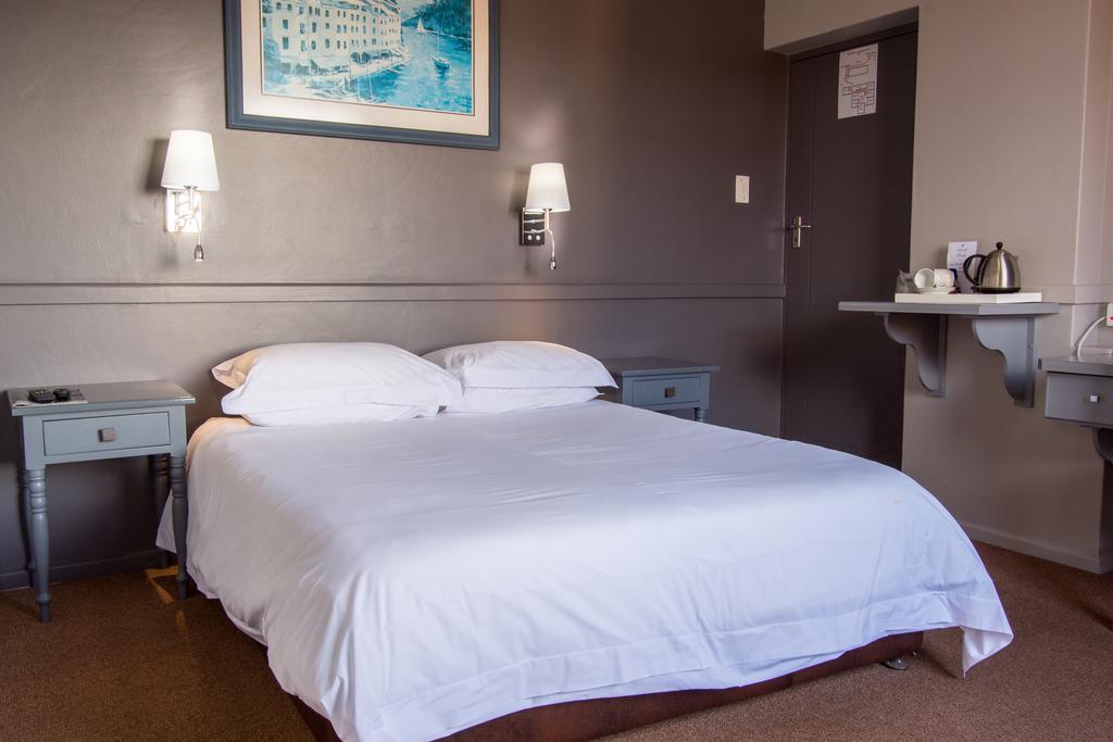 Edward Charles Manor Otel Mossel Bay Dış mekan fotoğraf